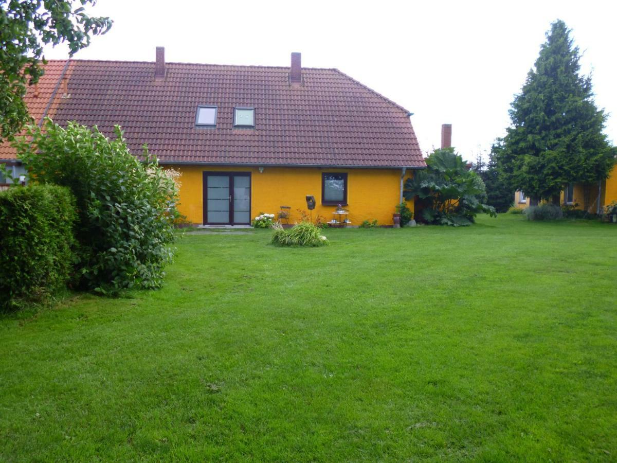 Ferienwohnungen Familie Jahn Thesenvitz Extérieur photo
